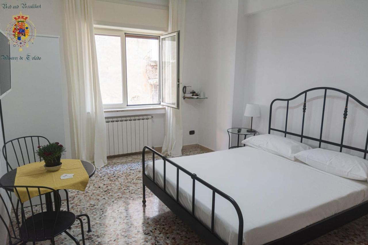 Alvarez De Toledo Bed & Breakfast Naples Exterior photo